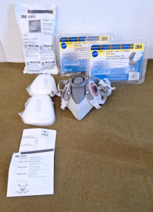 (1) 3M 6001 Respirator W/ (1) Pair 3M 6001 Cartridges & (2) Pairs 3M R-6022, P95 Cartridges