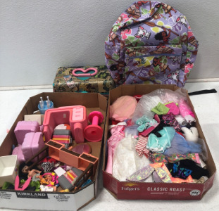(1) She Hulk Lunchbox (1) Moana Backpack & An Assortment Of Doll Accessories