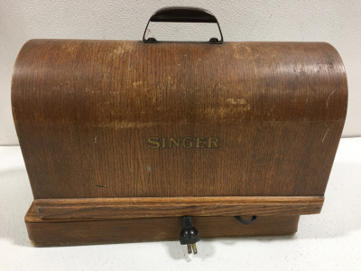 Vintage Singer Sewing Machine