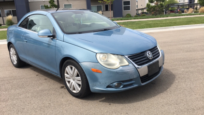 2007 VOLKSWAGON EOS - CONVERTIBLE