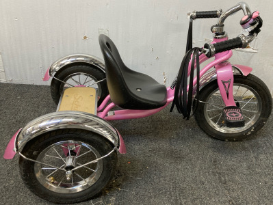 Schwinn Minnie Mouse Pink & Black Trike BB68