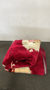 Bombay Pillow And Bed Set, 6FT x 9FT Rug, Pillows