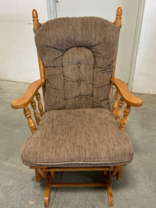 (1) Rocking Chair