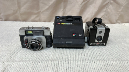 Vintage Cameras BB1