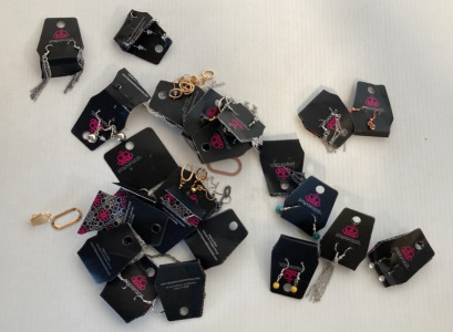 (25) Pairs Of Earrings NEW