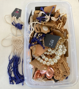 50 Sets Of Earrings And Bracelets