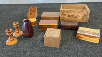 Assorted Wooden Home Decor