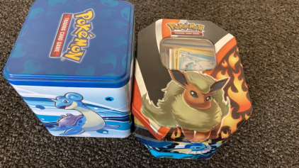 Pok&eacute;mon Trading Cards (150+)