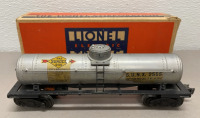 Lionel Electric Train Sunoco Gas/Oil Tank Car #2555