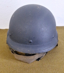 PASGT U.S. Military Helmet XS Kevlar-DLA-100-83-C-4296 W/ Strap, Devils Lake Sioux Mfg