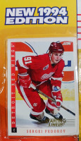 Starting Lineup 1994 Sergei Fedorov Figure and Card - 3