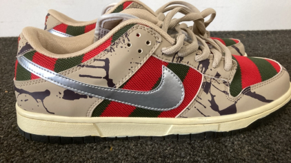 (1) Pair Of Reproduction Freddy Krueger Nikes NEW