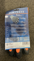 (12) Sets Of PortWest Ultra Thermo Small Work Gloves - 3