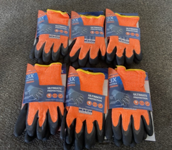 (11) Sets Of PortWest Ultra Thermo Small Work Gloves