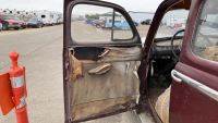 1947 FORD SUPER DELUXE - 4 DOORS - FLATHEAD V8 - PROJECT - 18