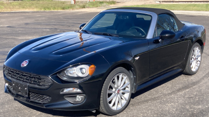 2017 FIAT 124 SPIDER - 10K MILES - RUNS GREAT!