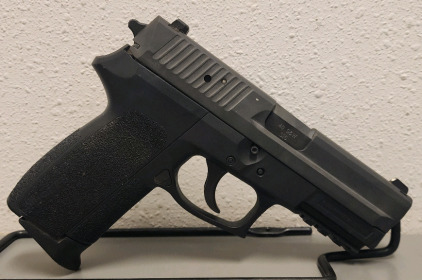 Sig Sauer SP2022 .40S&W Semi Automatic Pistol-- 24B188753