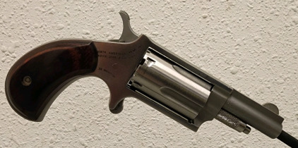 North American Arms .22Mag Derringer With Leather Belt Clip Holster-- W79694