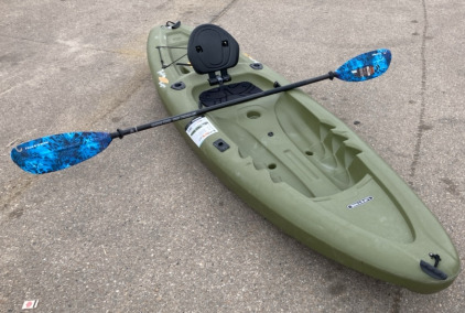 Lifetime Tirton Angler 100 Kayak w/ Field & Stream Carbon Fiber Paddle