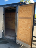 Newer 16&rsquo; Enclosed Utility Trailer W/ Double Rear Doors, Side Door & Ladder Racks - 12
