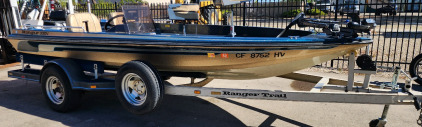 1987 RANGER 330V BASS BOAT