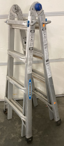 Werner Heavy Duty 17&rsquo; Collapsible Ladder