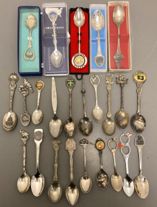 (24) Collectible Travel Spoons