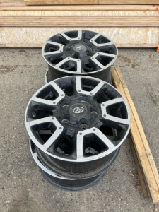 (4) 18” Toyota Tundra Wheels