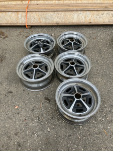 (5) Unknown Rally Wheels