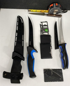 (2) Fileting Knives, Vintage Carving Knife, (4) Multitool Cards, & Fold Out Wallet Knife