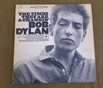 (1) Bob Dylan- Columbia Records Vinal Album / The Times They Are A-Changin'