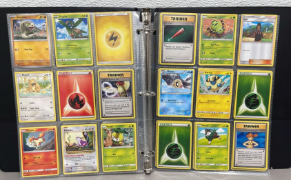 (150+) Pok&eacute;mon Collectible Cards, With Rares And Holos