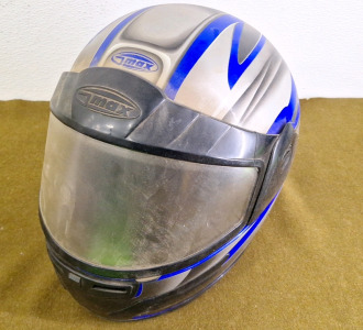 (1) GMax Motorcycle Helmet