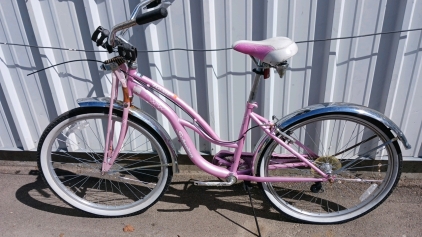 26" Schwinn Roxie Bicycle (Pink)