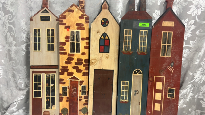 Rustic House Styled Yard Decor (5x)