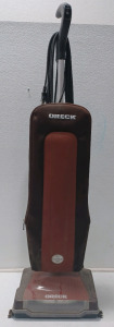 (1) Oreck Vacuum Powers On
