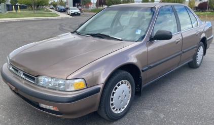 1990 HONDA ACCORD - VERY CLEAN - AFTERMARKET STEREO!