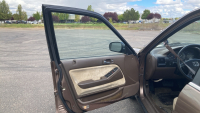 1990 HONDA ACCORD - VERY CLEAN - AFTERMARKET STEREO! - 9