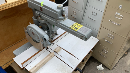 DeWalt Milwaukee Radial Arm Saw