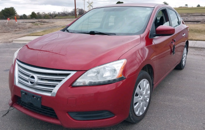 2015 NISSAN SENTRA - BLUETOOTH - CAMERA!