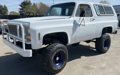 1977 CHEVROLET BLAZER - 4X4!