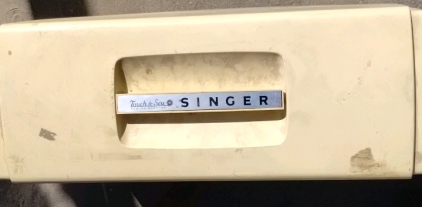 Singer Sewing Machine