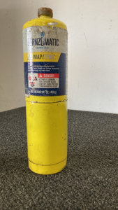 (1)Federal Signal 12 to 48 VDC, 4X NEMA Rated, (1) Bernzomatic Yellow Propane Tank