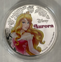 (6) Disney Silver Plated New Zealand Queen Elizabeth II Collector Coins - 4
