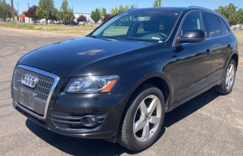 2012 AUDI Q5 - AWD !