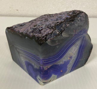 4&rdquo; Wide Cut Agate Specimen Geode