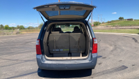 2006 KIA SEDONA - DRIVES WELL! - 13