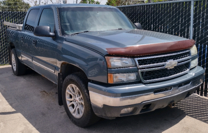 NAMPA - 2006 Chevrolet Silverado - 4x4!