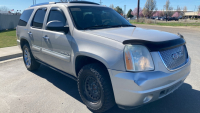 2007 GMC YUKON DENALI - 4X4! - 8