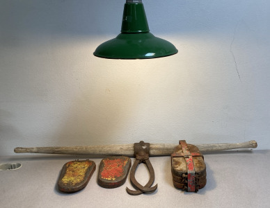 Vintage Lamp & Rustic Decor